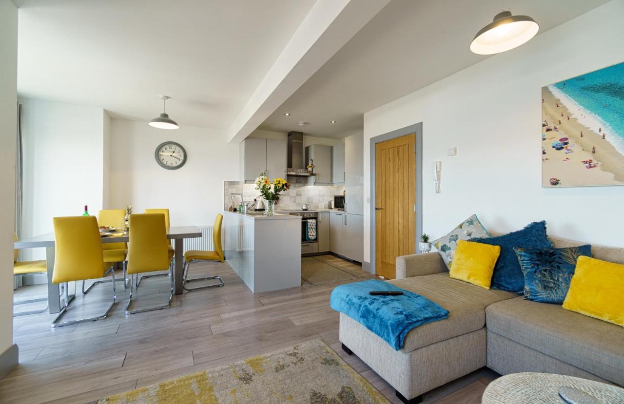 Portrush Penthouse Villa Luaran gambar